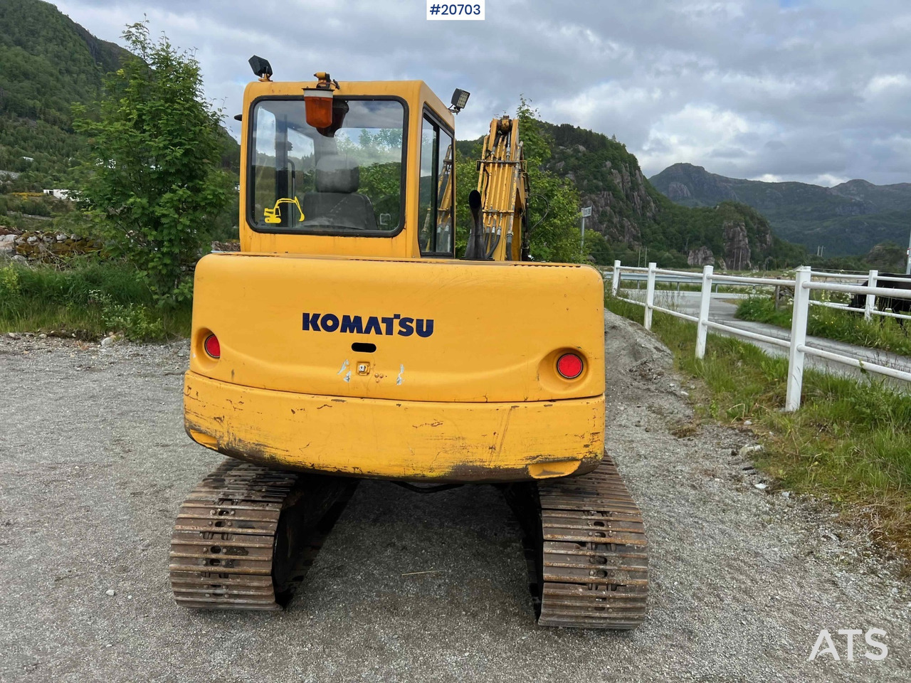 Pelle Komatsu PC75: photos 17