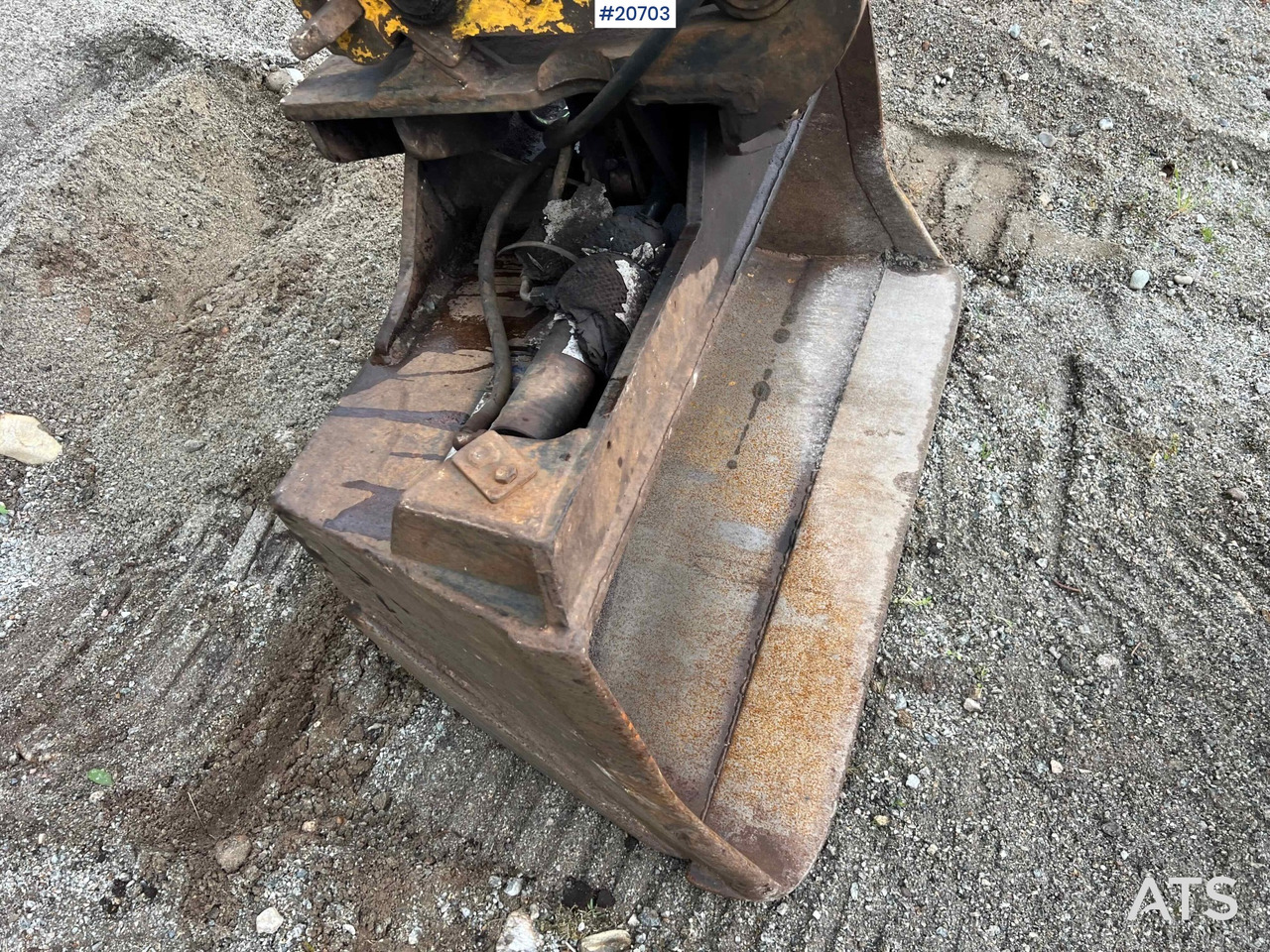 Pelle Komatsu PC75: photos 31