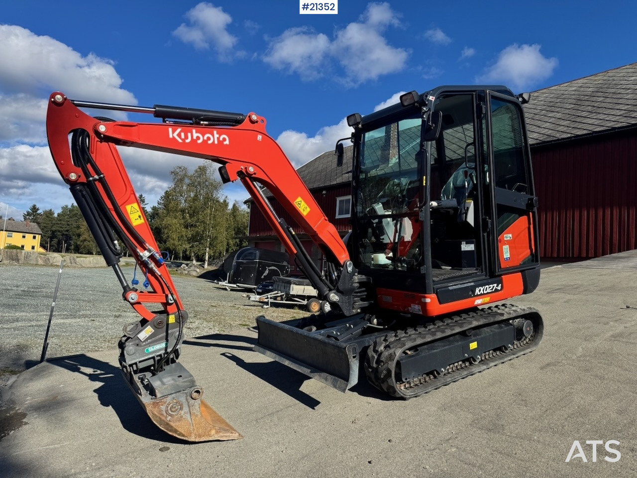 Kubota KX027-4 - Mini pelle: photos 2 Kubota KX027-4 - Mini pelle: photos 2