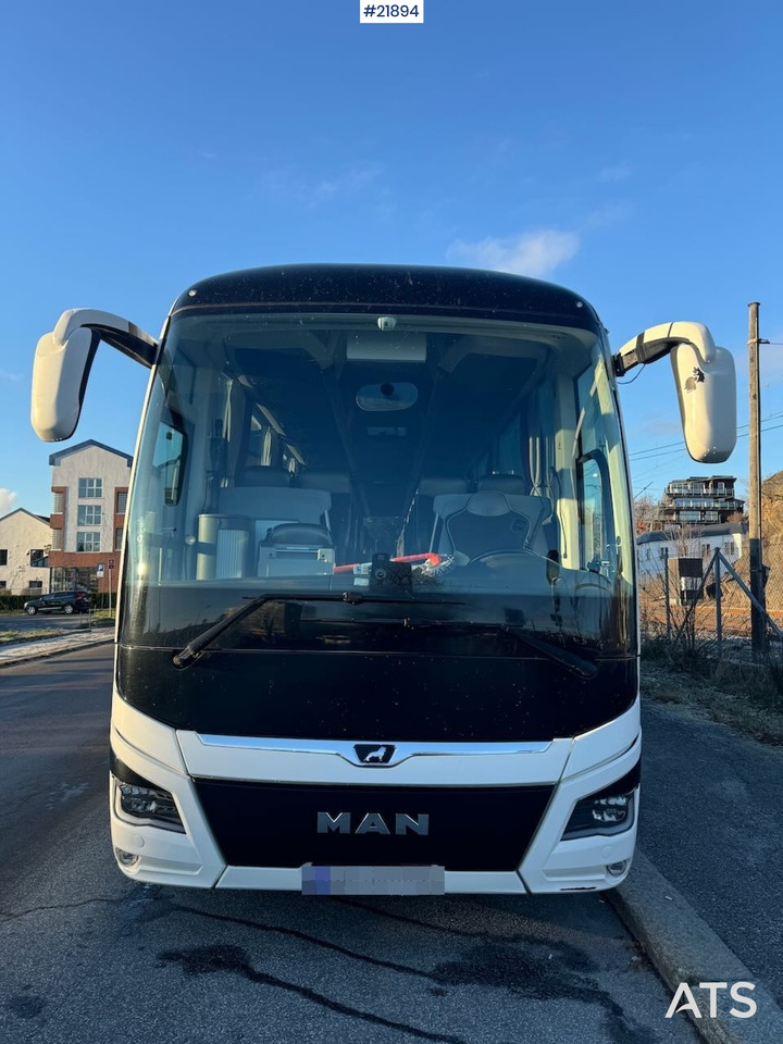 MAN Lion´s Coach 6x2 Turbuss. 63 seter. SE VIDEO - Autocar: photos 2 MAN Lion´s Coach 6x2 Turbuss. 63 seter. SE VIDEO - Autocar: photos 2