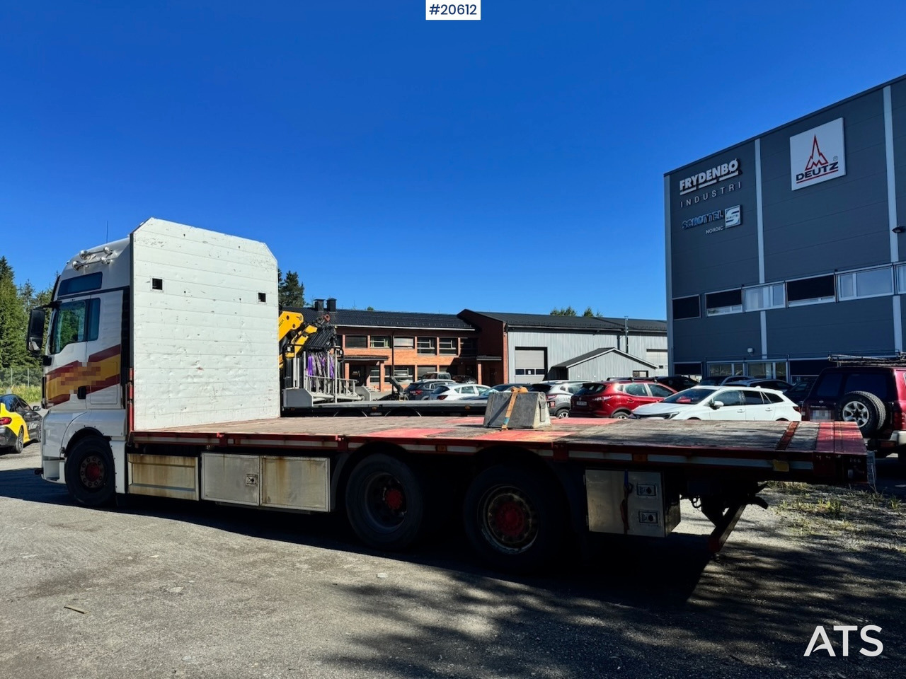 MAN TGX 580 - Camion plateau: photos 3 MAN TGX 580 - Camion plateau: photos 3