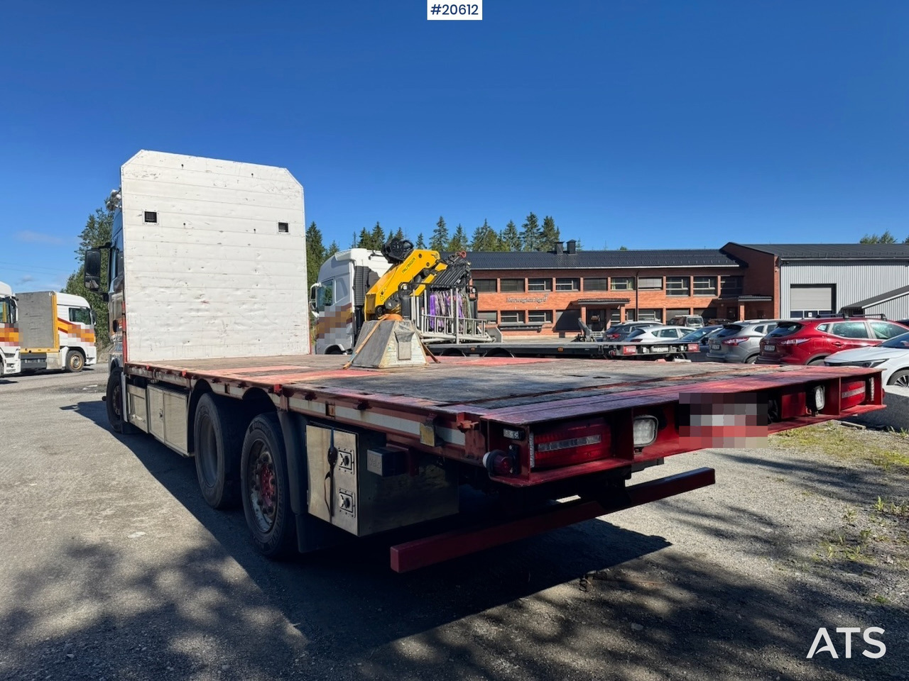 MAN TGX 580 - Camion plateau: photos 4 MAN TGX 580 - Camion plateau: photos 4