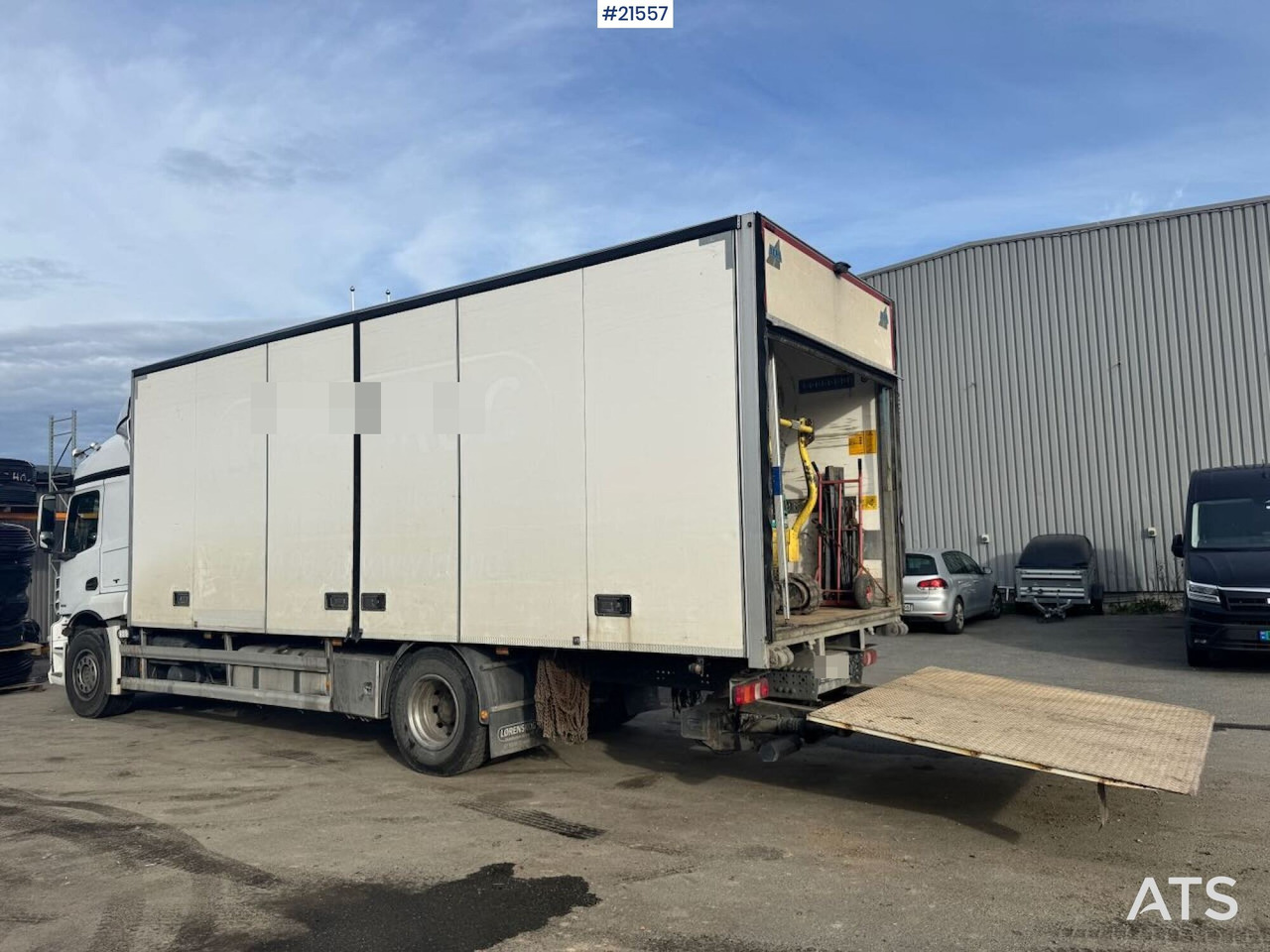 Mercedes Actros 1832 - Camion fourgon: photos 4 Mercedes Actros 1832 - Camion fourgon: photos 4