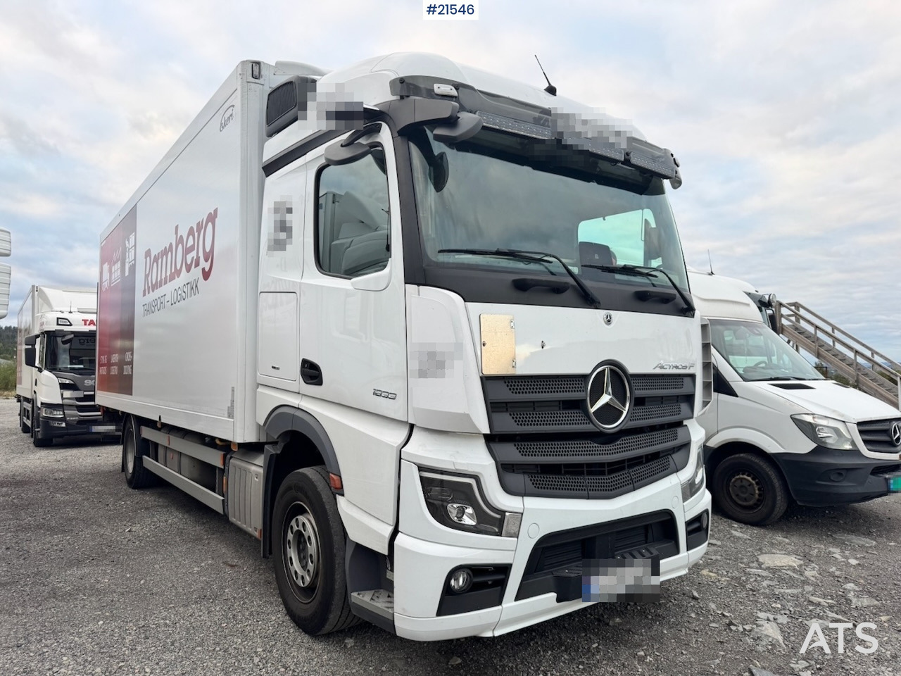 Mercedes Actros 1833 - Camion fourgon: photos 3 Mercedes Actros 1833 - Camion fourgon: photos 3
