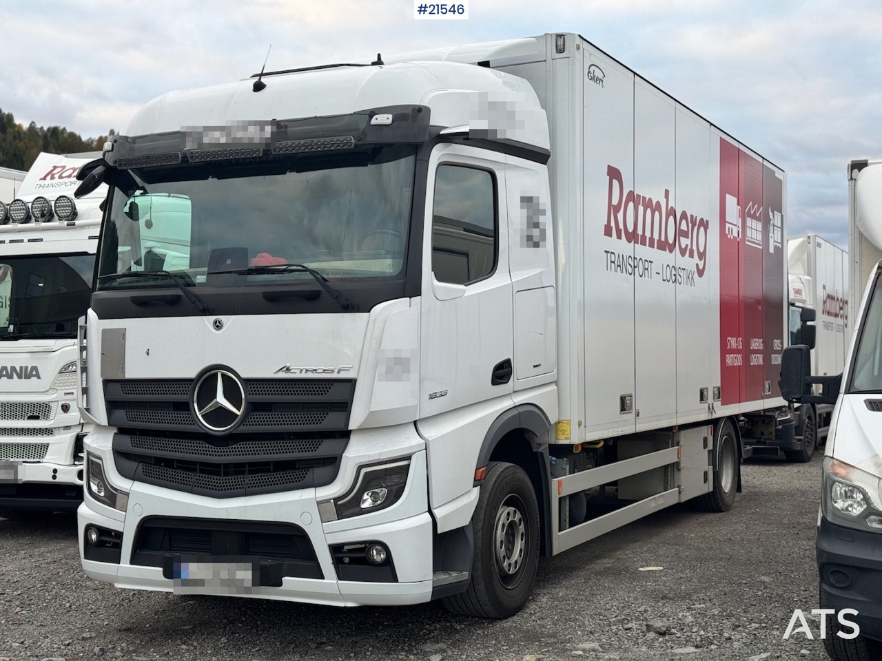 Mercedes Actros 1833 - Camion fourgon: photos 2 Mercedes Actros 1833 - Camion fourgon: photos 2