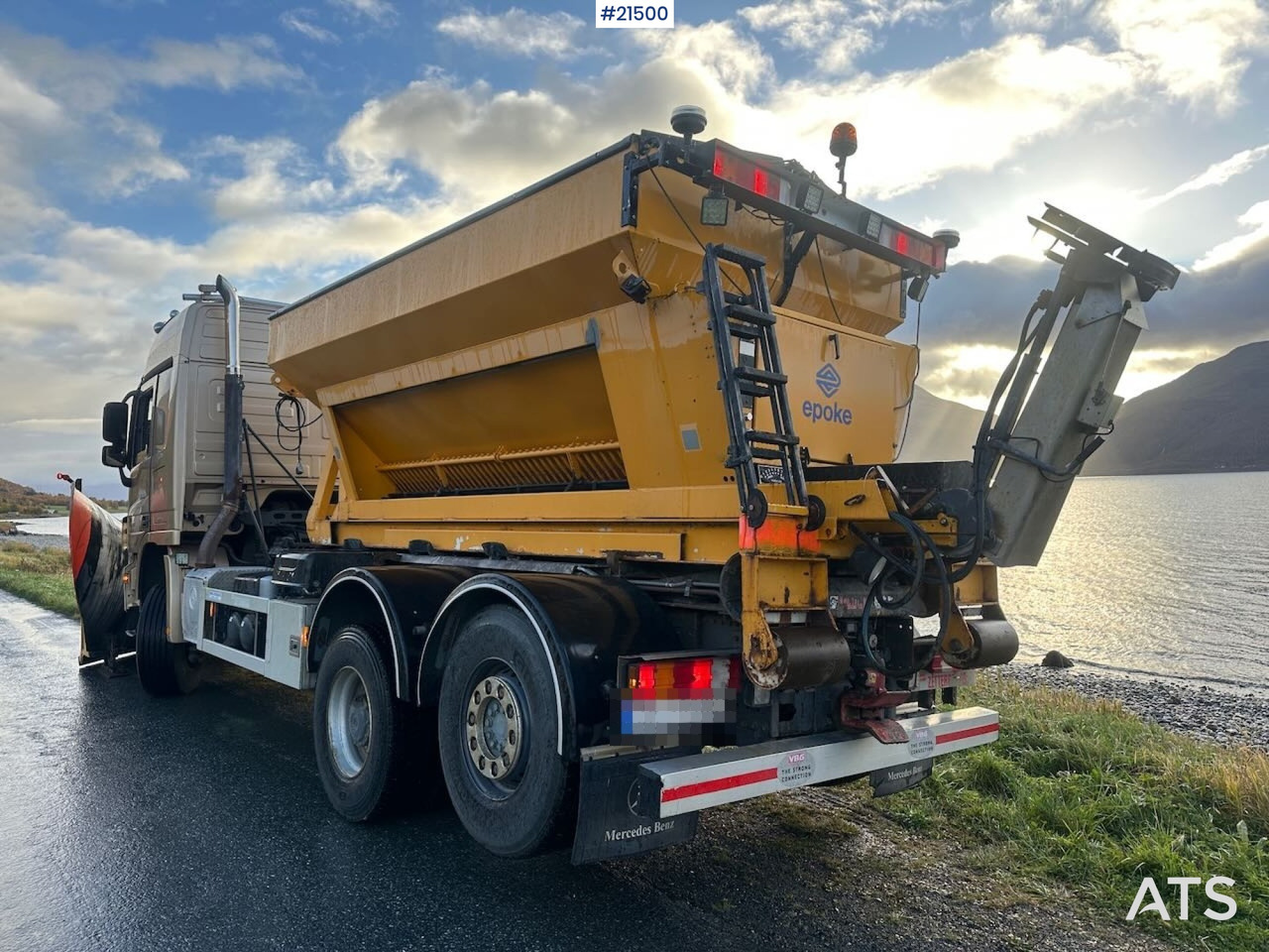 Mercedes Actros 2848 4x4+2 brøyterigget krokbil - Camion ampliroll: photos 3 Mercedes Actros 2848 4x4+2 brøyterigget krokbil - Camion ampliroll: photos 3