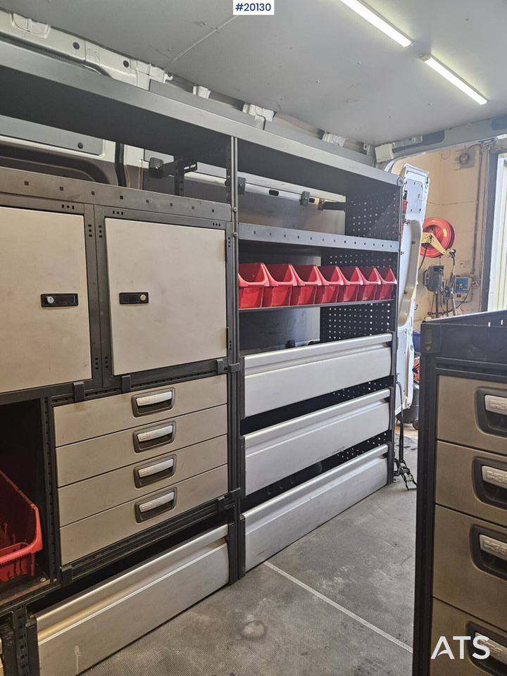 Fourgon utilitaire Mercedes Sprinter: photos 13