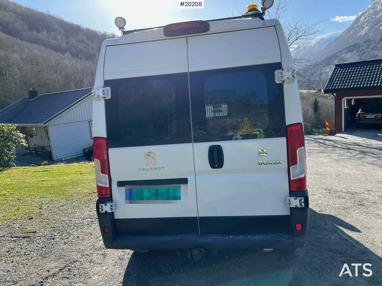 Fourgon utilitaire PEUGEOT Boxer: photos 19