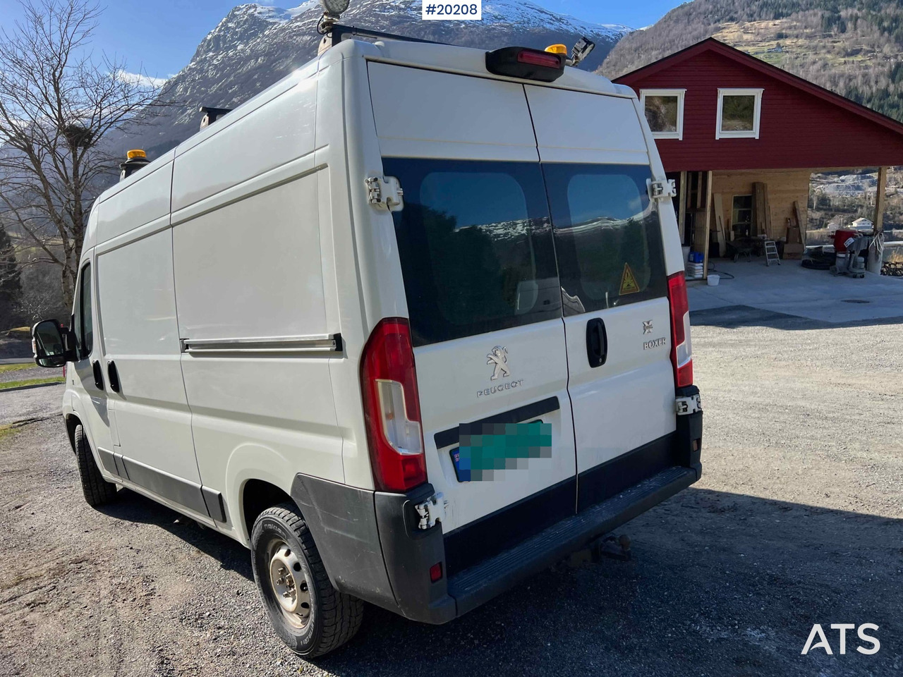 Fourgon utilitaire PEUGEOT Boxer: photos 22
