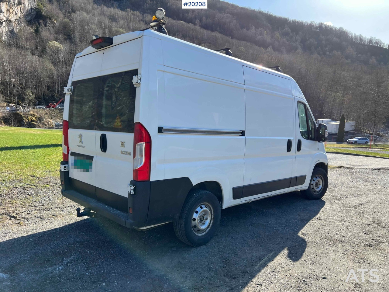 Fourgon utilitaire PEUGEOT Boxer: photos 15