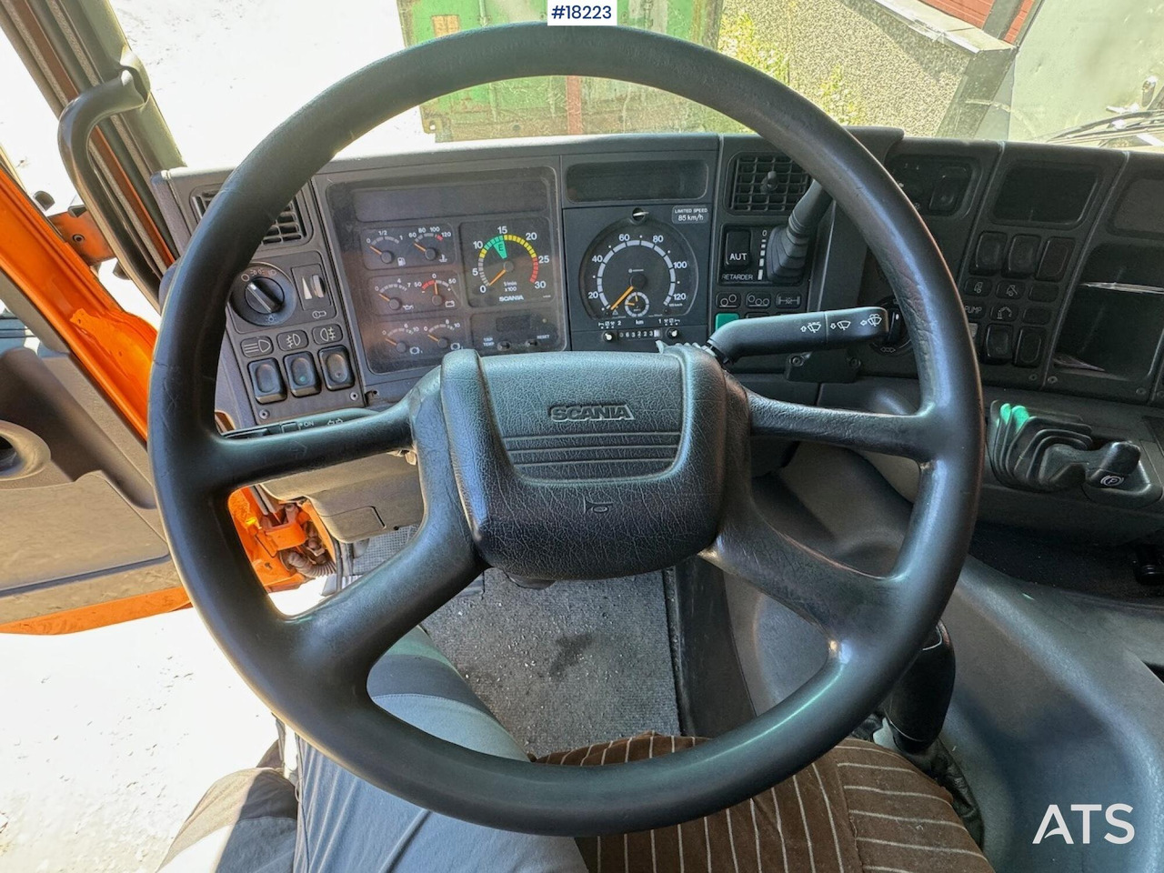 Camion ampliroll Scania 124G: photos 29