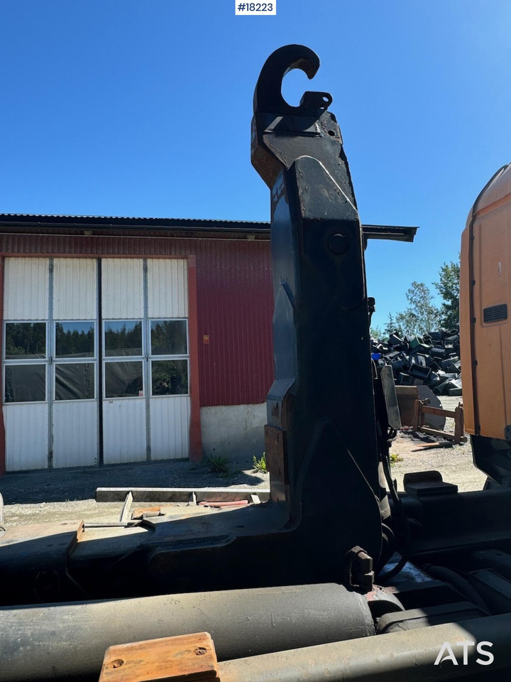 Camion ampliroll Scania 124G: photos 21