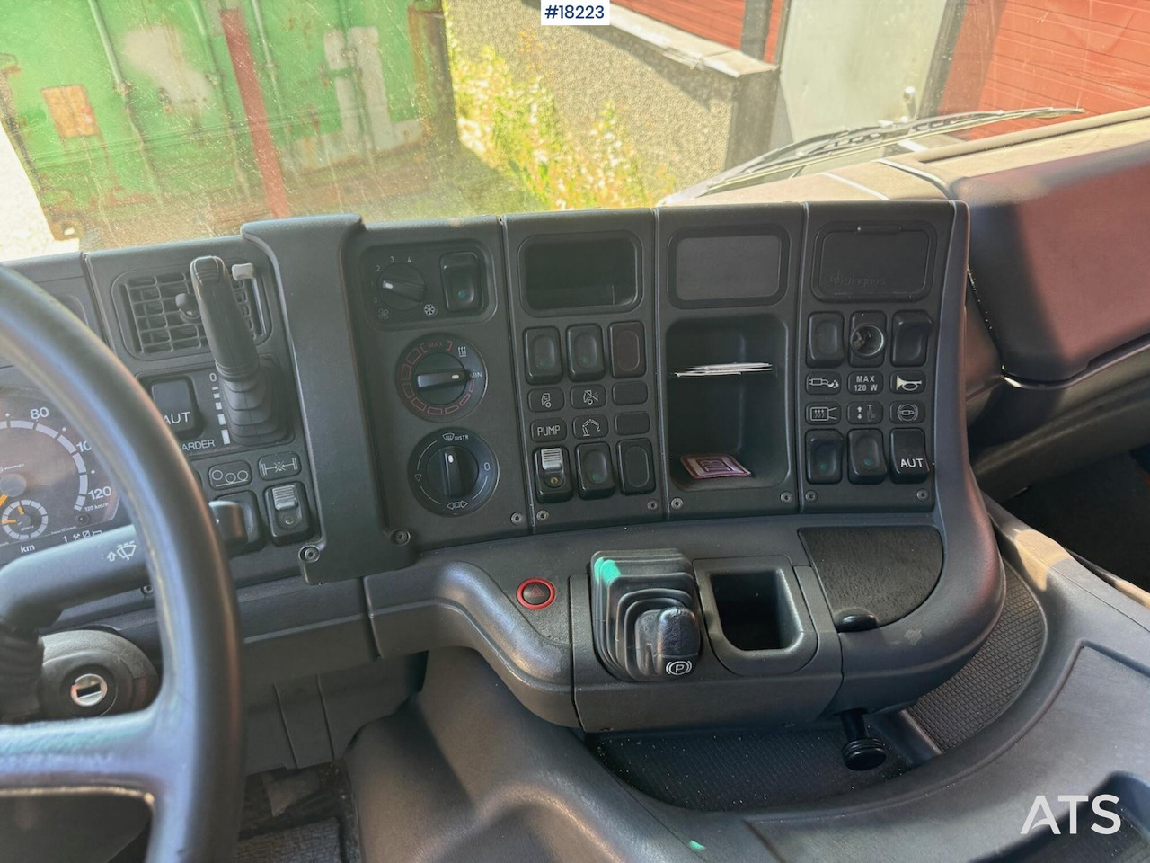 Camion ampliroll Scania 124G: photos 31