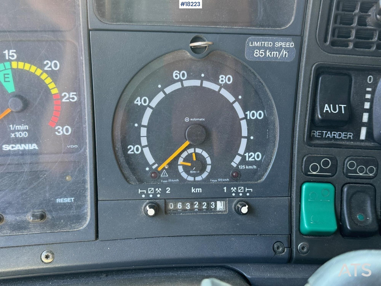 Camion ampliroll Scania 124G: photos 30