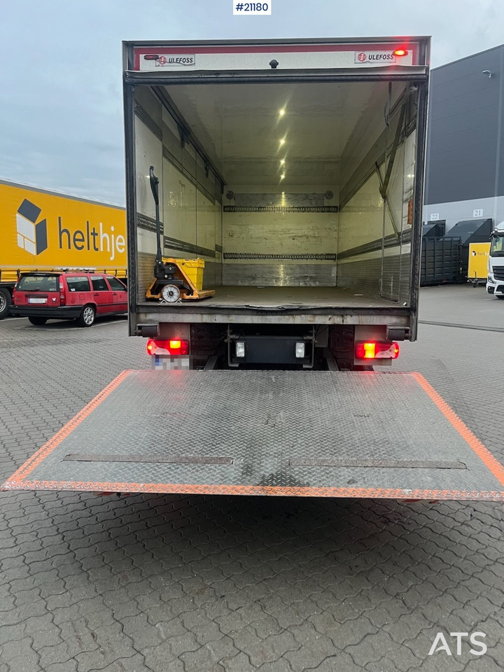 Scania P250 - Camion fourgon: photos 4 Scania P250 - Camion fourgon: photos 4