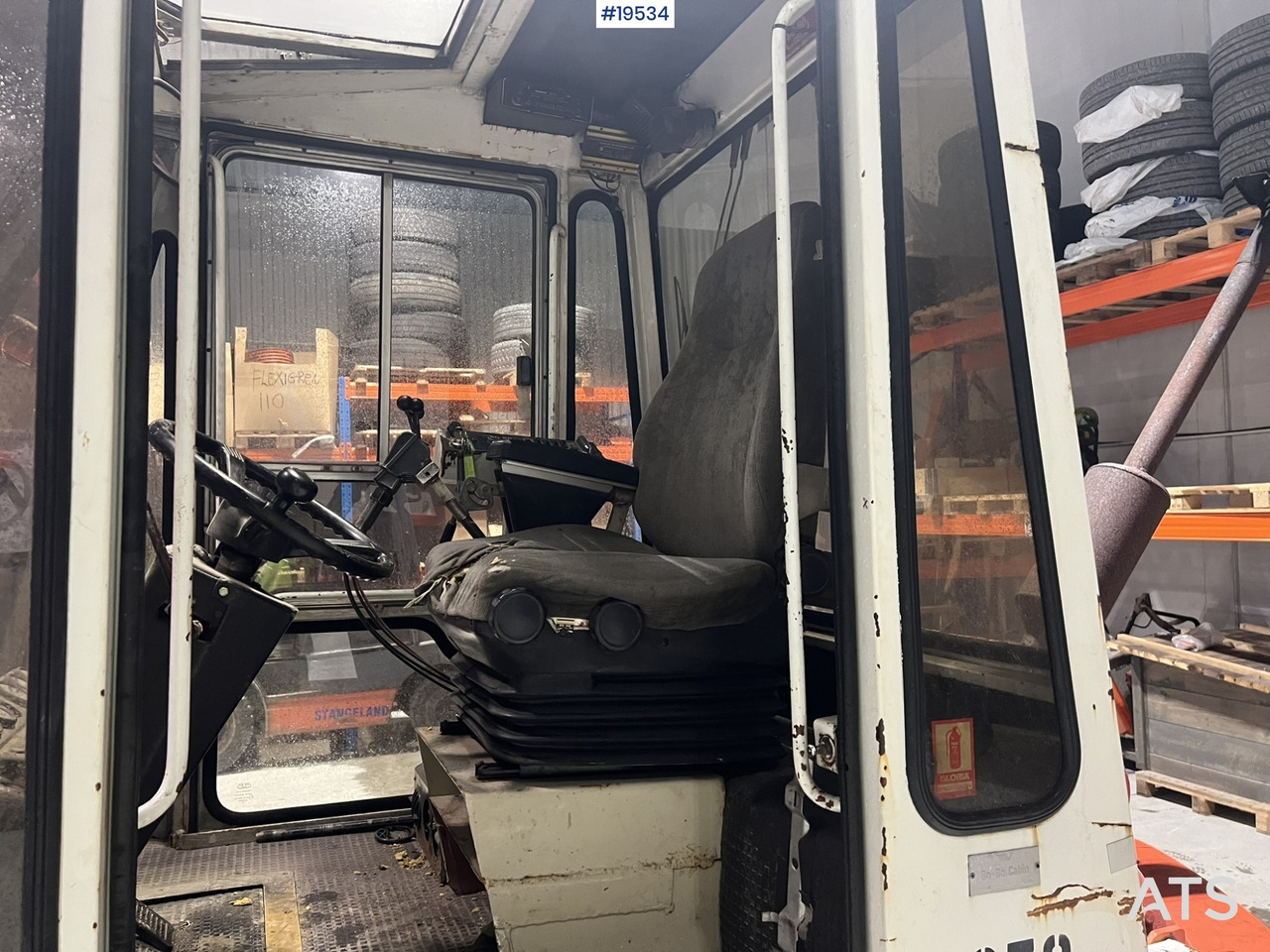 Chariot élévateur Toyota 3FD33: photos 20