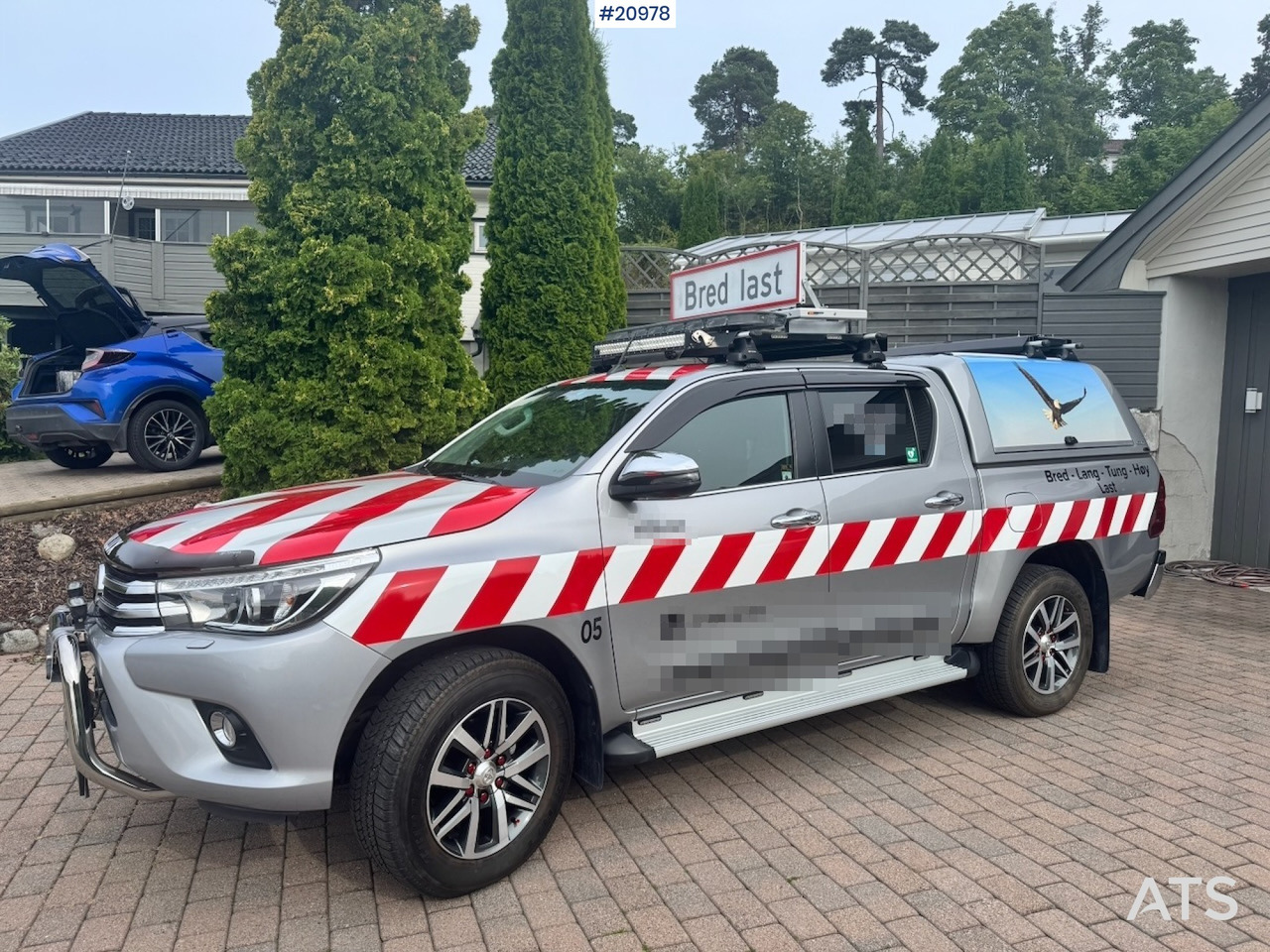 Toyota HILUX - Pick-up: photos 2 Toyota HILUX - Pick-up: photos 2