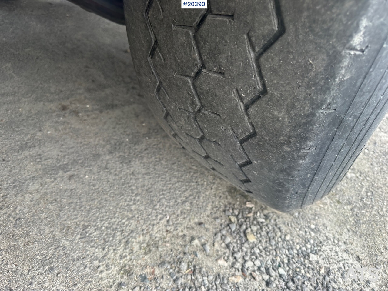 Semi-remorque fourgon Vang flishenger: photos 16 Semi-remorque fourgon Vang flishenger: photos 16