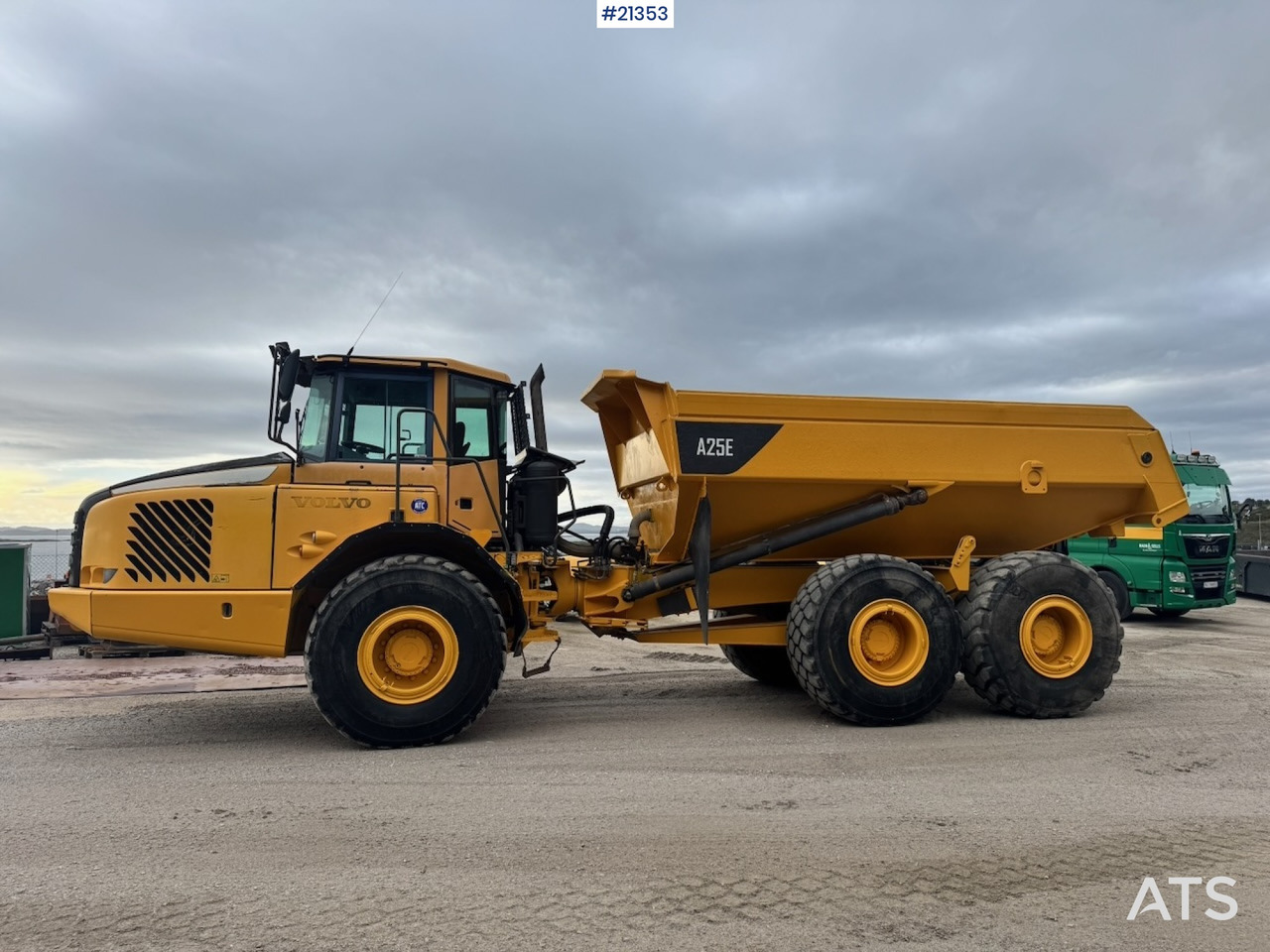 Volvo A25E - Tombereau articulé: photos 3 Volvo A25E - Tombereau articulé: photos 3