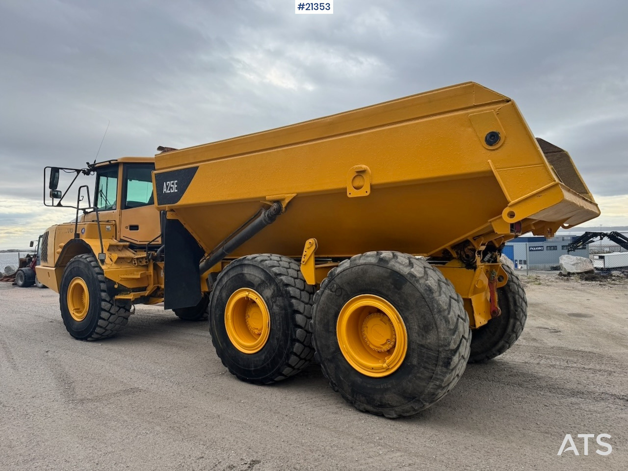Volvo A25E - Tombereau articulé: photos 4 Volvo A25E - Tombereau articulé: photos 4