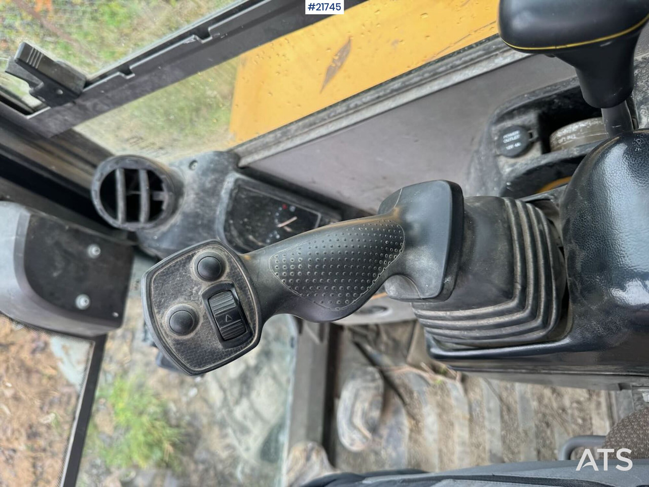 Pelle sur chenille Volvo ECR58D Beltegraver m/ tilt og skuffe: photos 25