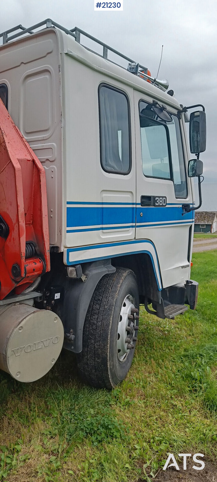Volvo FL12 - Camion grue: photos 5 Volvo FL12 - Camion grue: photos 5