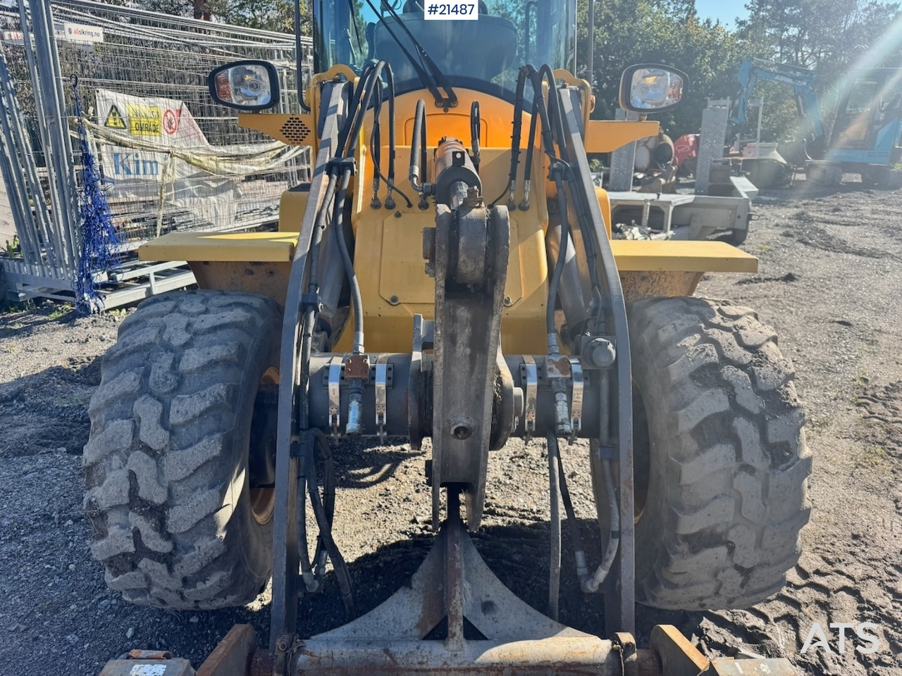 Chargeuse sur pneus Volvo L30G: photos 15