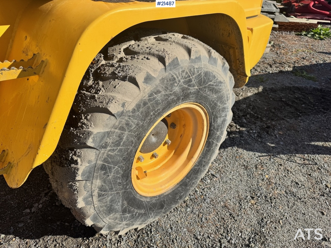 Chargeuse sur pneus Volvo L30G: photos 14
