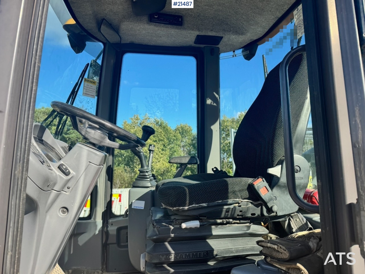 Chargeuse sur pneus Volvo L30G: photos 26