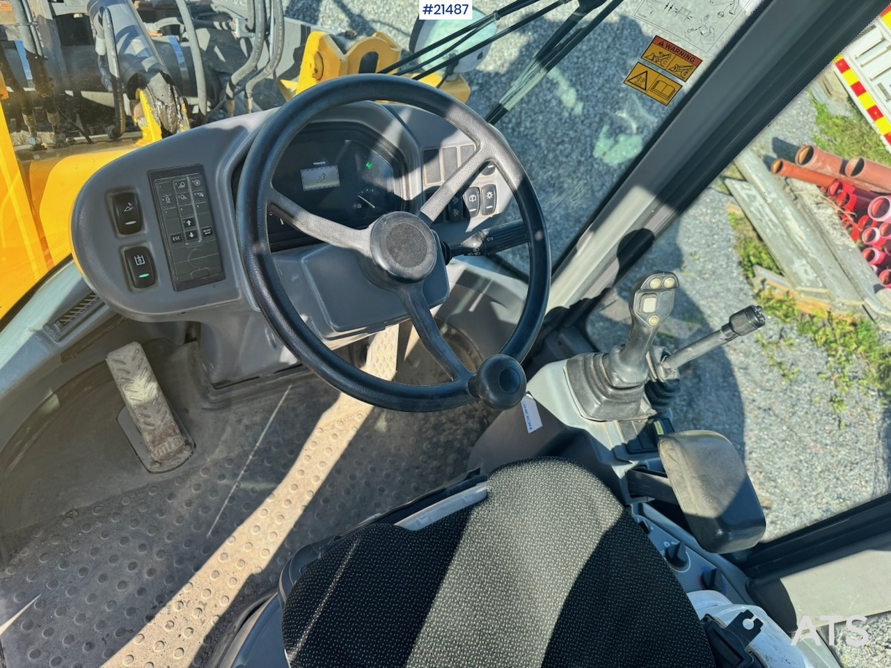 Chargeuse sur pneus Volvo L30G: photos 27