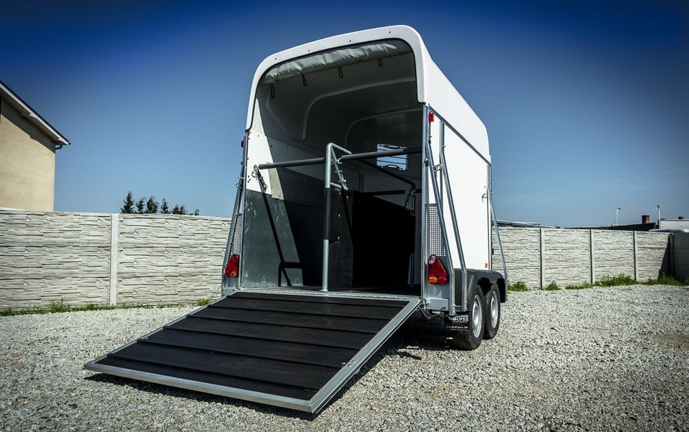 Niewiadów nowa PRZYCZEPA KONIOWA!! - Van chevaux: photos 4 Niewiadów nowa PRZYCZEPA KONIOWA!! - Van chevaux: photos 4