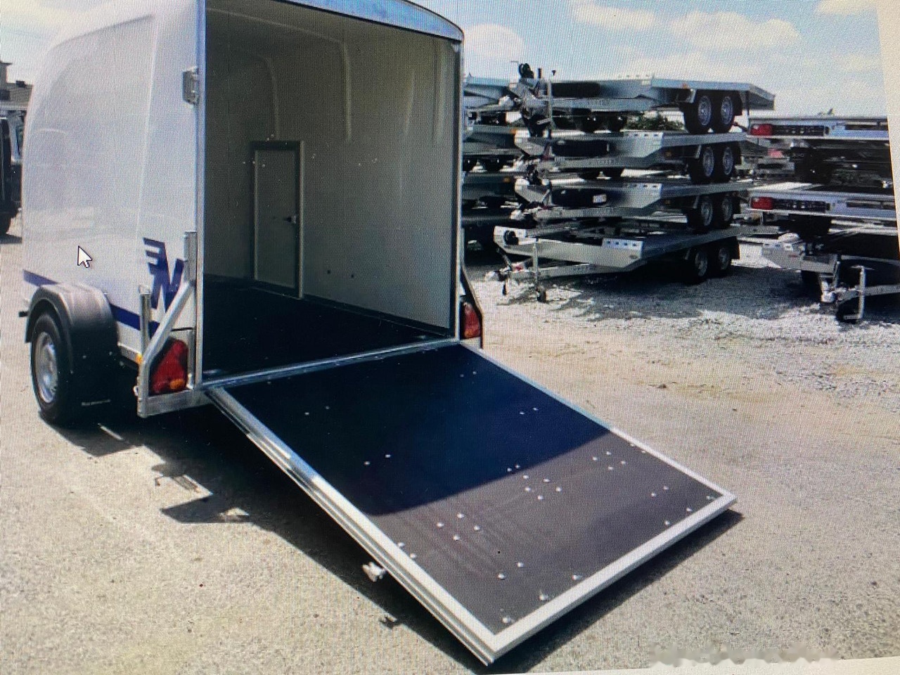 Niewiadów F1334 - Remorque: photos 3 Niewiadów F1334 - Remorque: photos 3