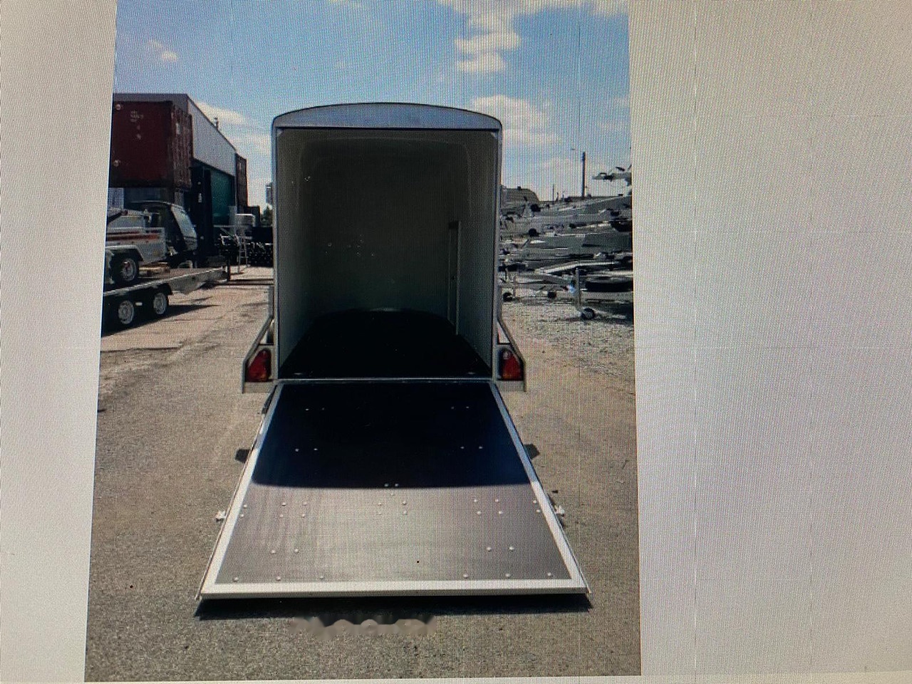 Niewiadów F1334 - Remorque: photos 2 Niewiadów F1334 - Remorque: photos 2