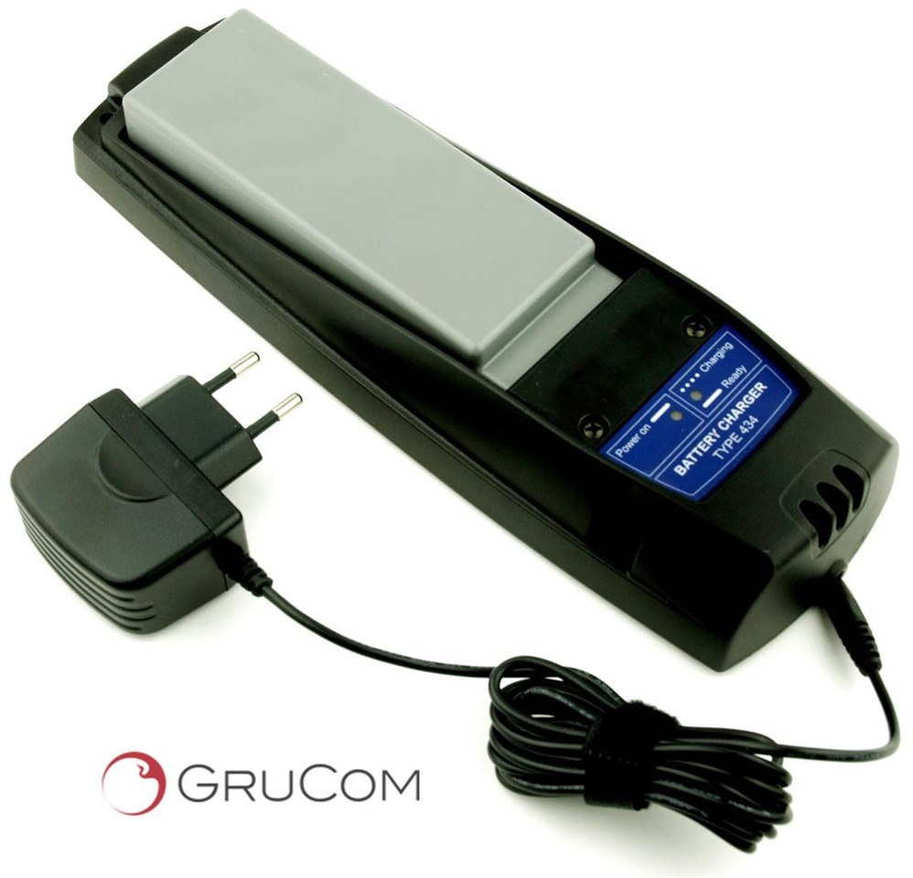 Scanreco original battery charger EEA2512 / RC400 / 590 / 592 / 960 - Système électrique pour Grue auxiliaire: photos 2 Scanreco original battery charger EEA2512 / RC400 / 590 / 592 / 960 - Système électrique pour Grue auxiliaire: photos 2