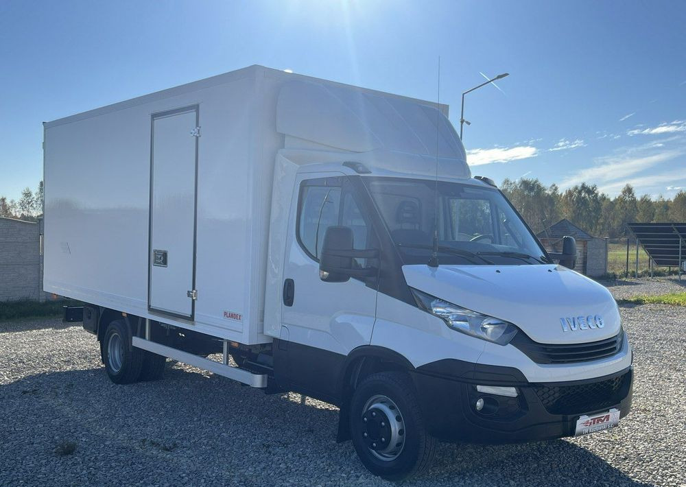 Iveco Daily 72C18 3.0/180KM Kontener 10-palet Ładowność-4000kg - Camion fourgon: photos 1 Iveco Daily 72C18 3.0/180KM Kontener 10-palet Ładowność-4000kg - Camion fourgon: photos 1