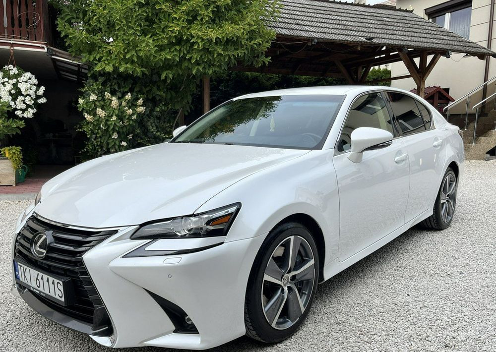Lexus GS 200t / 300 Elegance - Berline: photos 1 Lexus GS 200t / 300 Elegance - Berline: photos 1
