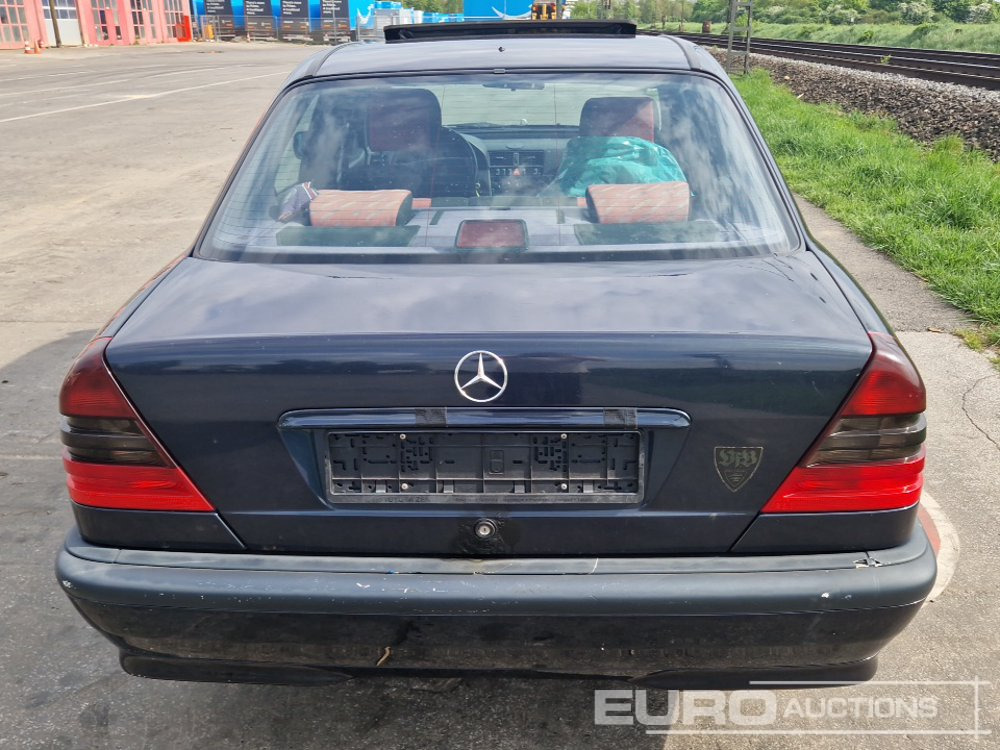1998 Mercedes Petrol, Automatic, Sunroof, Spare Tyres (German Reg. Docs Available)(TÜV 07/25) - Voiture: photos 4 1998 Mercedes Petrol, Automatic, Sunroof, Spare Tyres (German Reg. Docs Available)(TÜV 07/25) - Voiture: photos 4