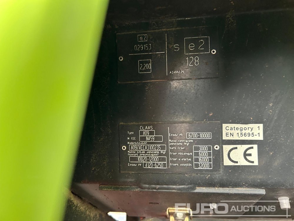 Tracteur agricole 2009 Claas Axion 810: photos 6 Tracteur agricole 2009 Claas Axion 810: photos 6