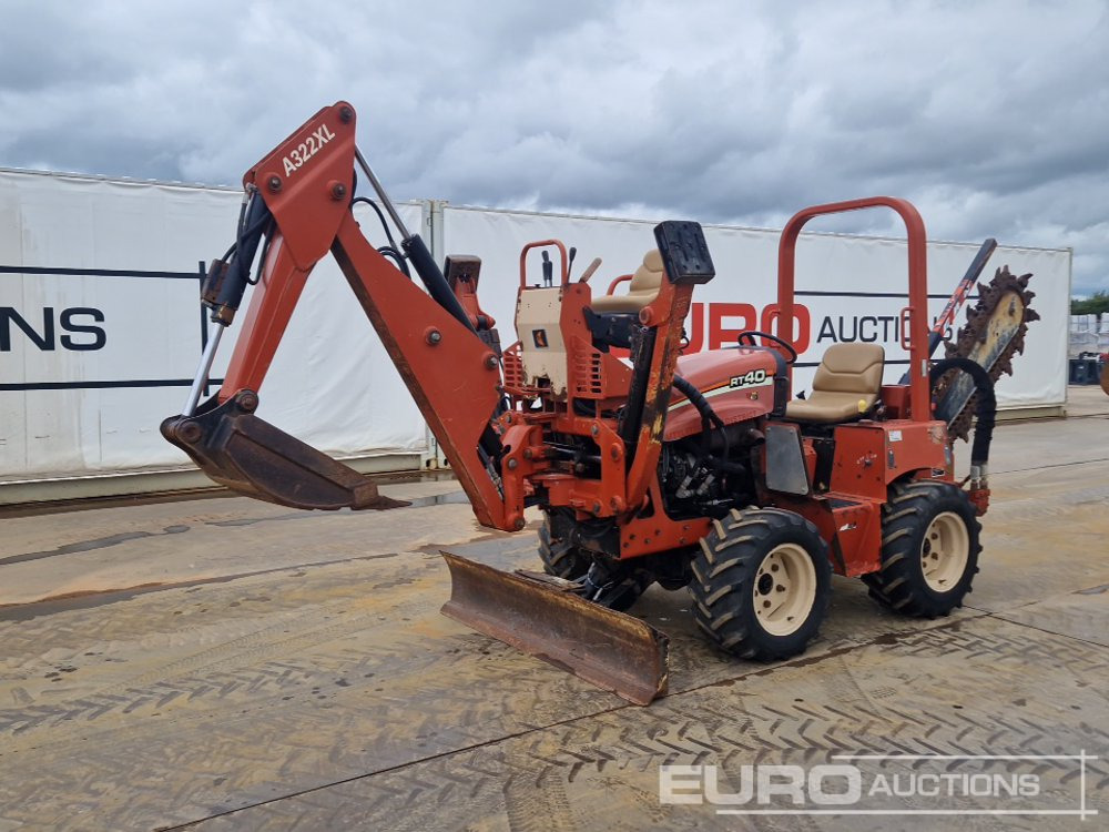 2009 Ditch Witch RT40 - Trancheuse: photos 1 2009 Ditch Witch RT40 - Trancheuse: photos 1