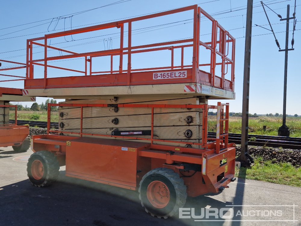 2009 Holland Lift COMBISTAR B 165 EL25 - Nacelle: photos 3 2009 Holland Lift COMBISTAR B 165 EL25 - Nacelle: photos 3