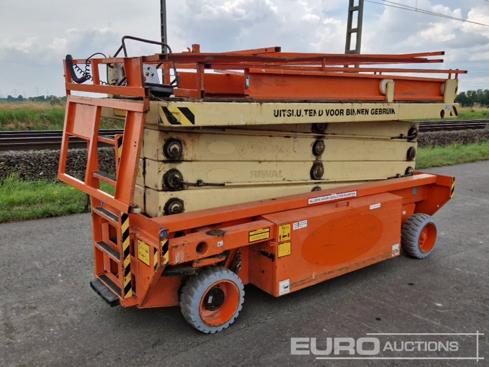 2009 Holland Lift MONO STAR X-105EL12 Electric Scissor Lift - Nacelle: photos 1 2009 Holland Lift MONO STAR X-105EL12 Electric Scissor Lift - Nacelle: photos 1
