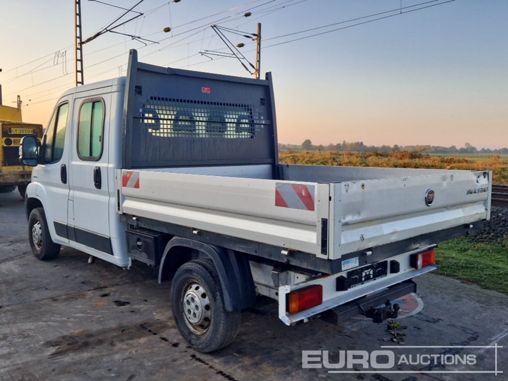 2012 Fiat Ducato - Utilitaire plateau: photos 3 2012 Fiat Ducato - Utilitaire plateau: photos 3
