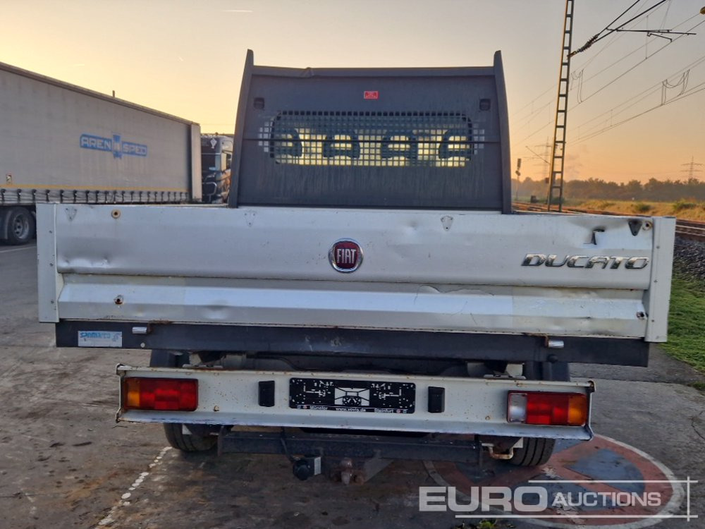 2012 Fiat Ducato - Utilitaire plateau: photos 4 2012 Fiat Ducato - Utilitaire plateau: photos 4