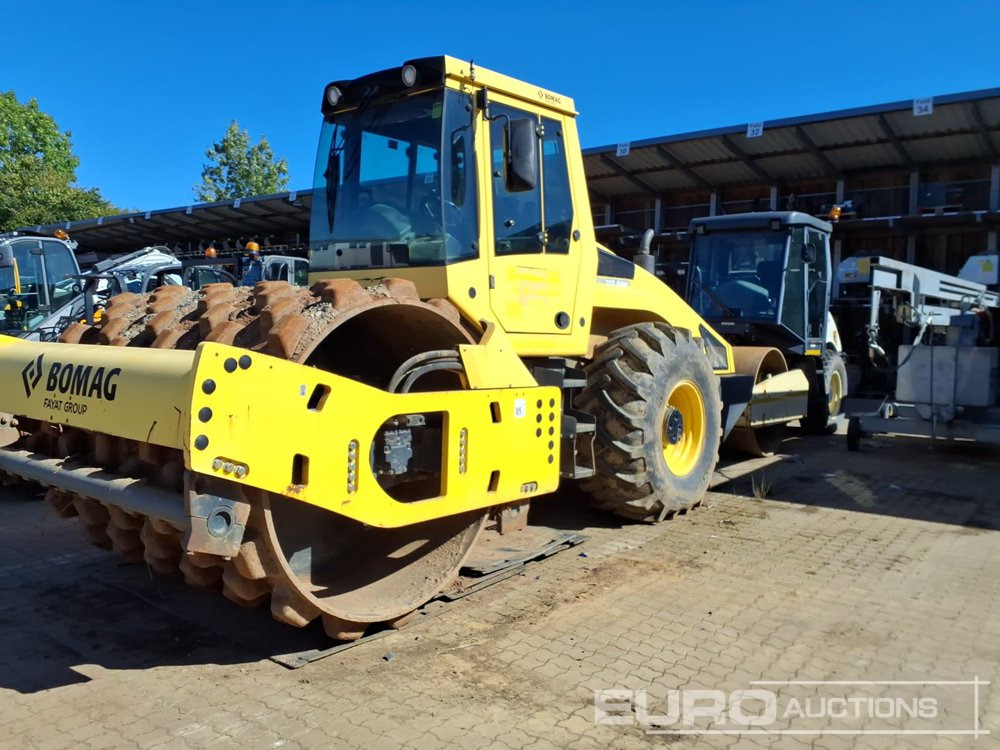 2013 Bomag BW213 PDH-4 - Compacteur: photos 1 2013 Bomag BW213 PDH-4 - Compacteur: photos 1
