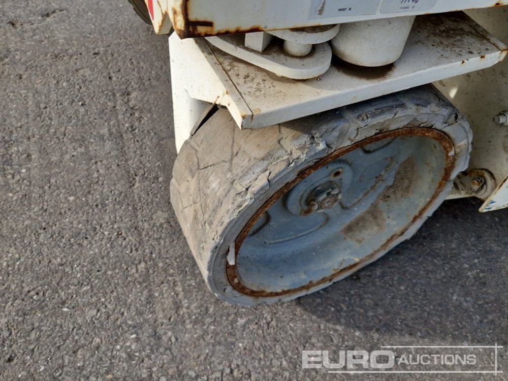 Nacelle 2013 Genie GS3232: photos 6 Nacelle 2013 Genie GS3232: photos 6