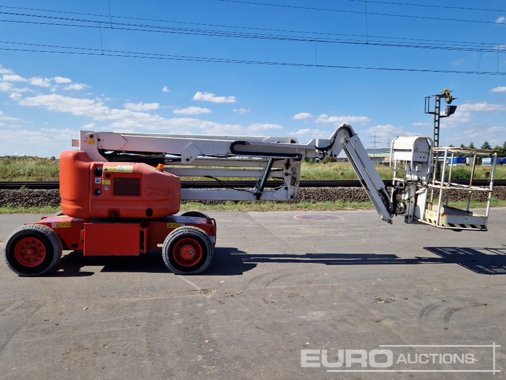 2014 Genie Z45-25J - Nacelle: photos 5 2014 Genie Z45-25J - Nacelle: photos 5