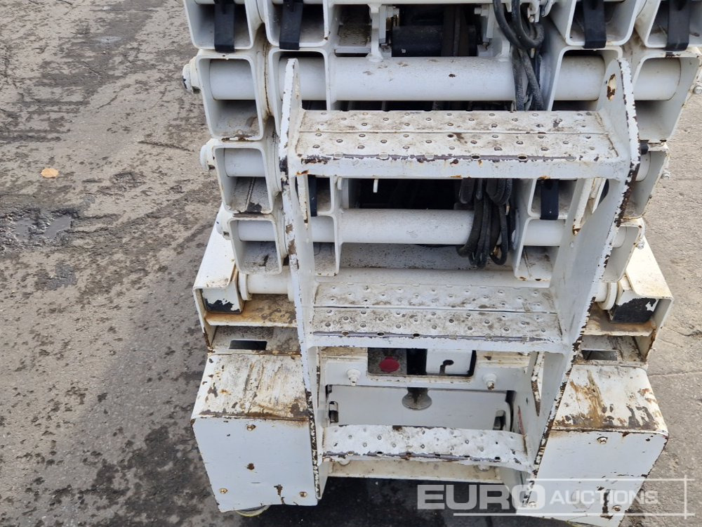 Nacelle 2015 Genie GS3232: photos 9