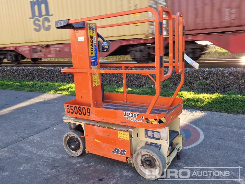 2016 JLG 1230ES - Nacelle: photos 3 2016 JLG 1230ES - Nacelle: photos 3