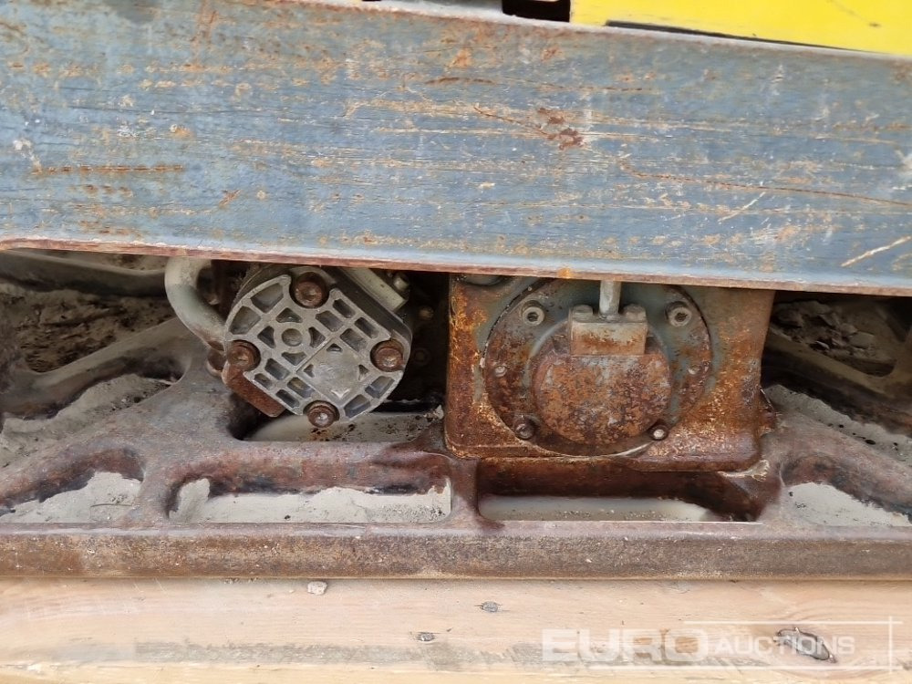 2016 Wacker Neuson DPU80RLEM670 - Travaux routiers: photos 5 2016 Wacker Neuson DPU80RLEM670 - Travaux routiers: photos 5