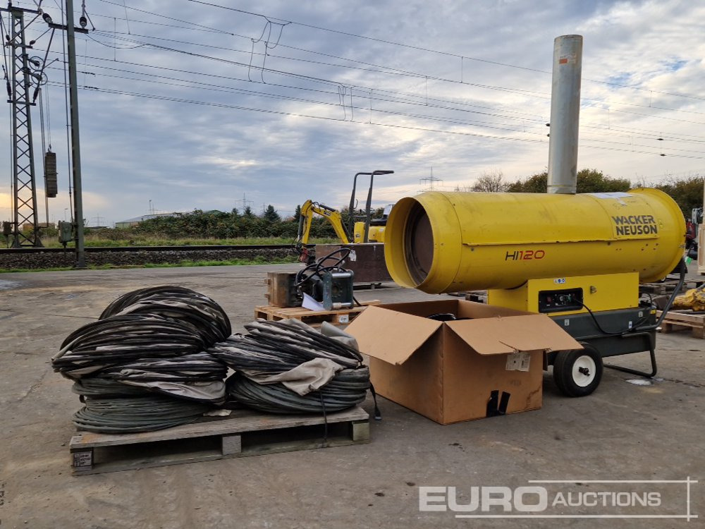 2016 Wacker Neuson HI 120 Space Heater with 2-Way Distributor and Heating Hoses - Matériel de chantier: photos 1 2016 Wacker Neuson HI 120 Space Heater with 2-Way Distributor and Heating Hoses - Matériel de chantier: photos 1